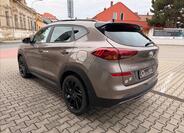 Hyundai Tucson 4