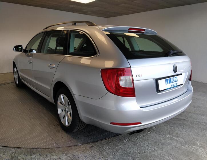 Škoda Superb 5
