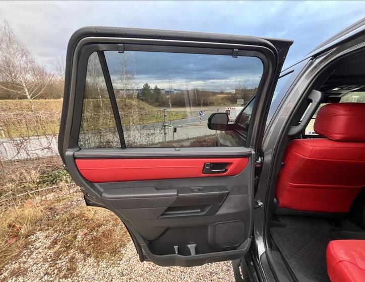 Toyota Sequoia 15