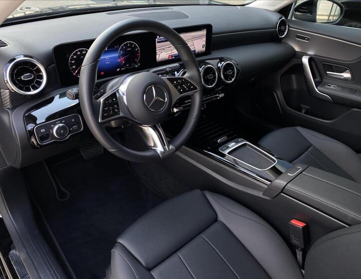 Mercedes-Benz Třídy A 9