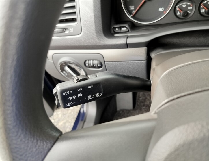 Volkswagen Golf 19