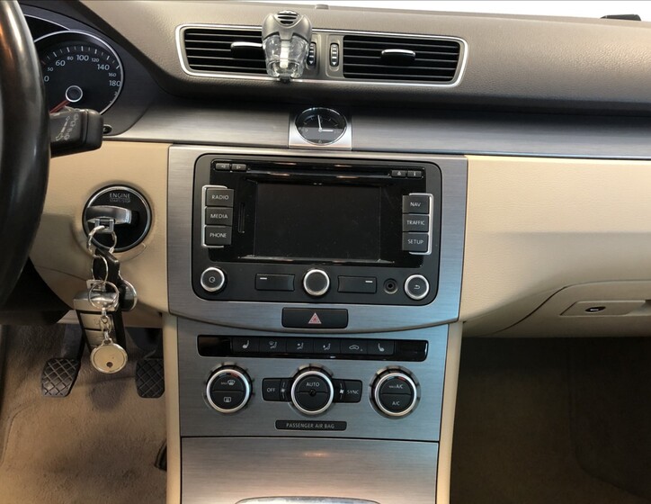 Volkswagen Passat 18