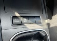 Volkswagen Golf 24