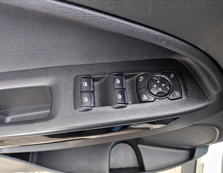 Ford EcoSport 19