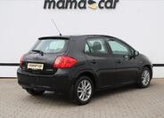 Toyota Auris 7