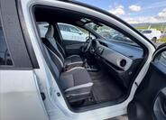 Toyota Yaris 9