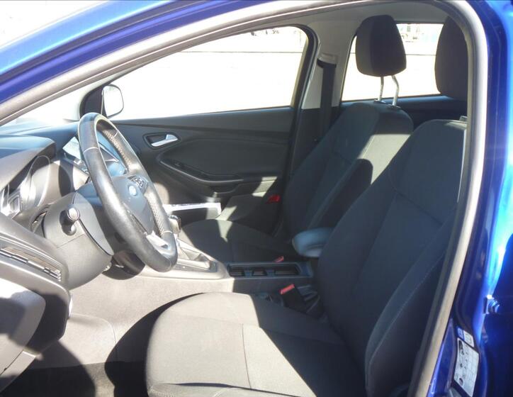 Ford Focus 7