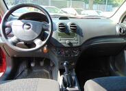 Chevrolet Aveo 10
